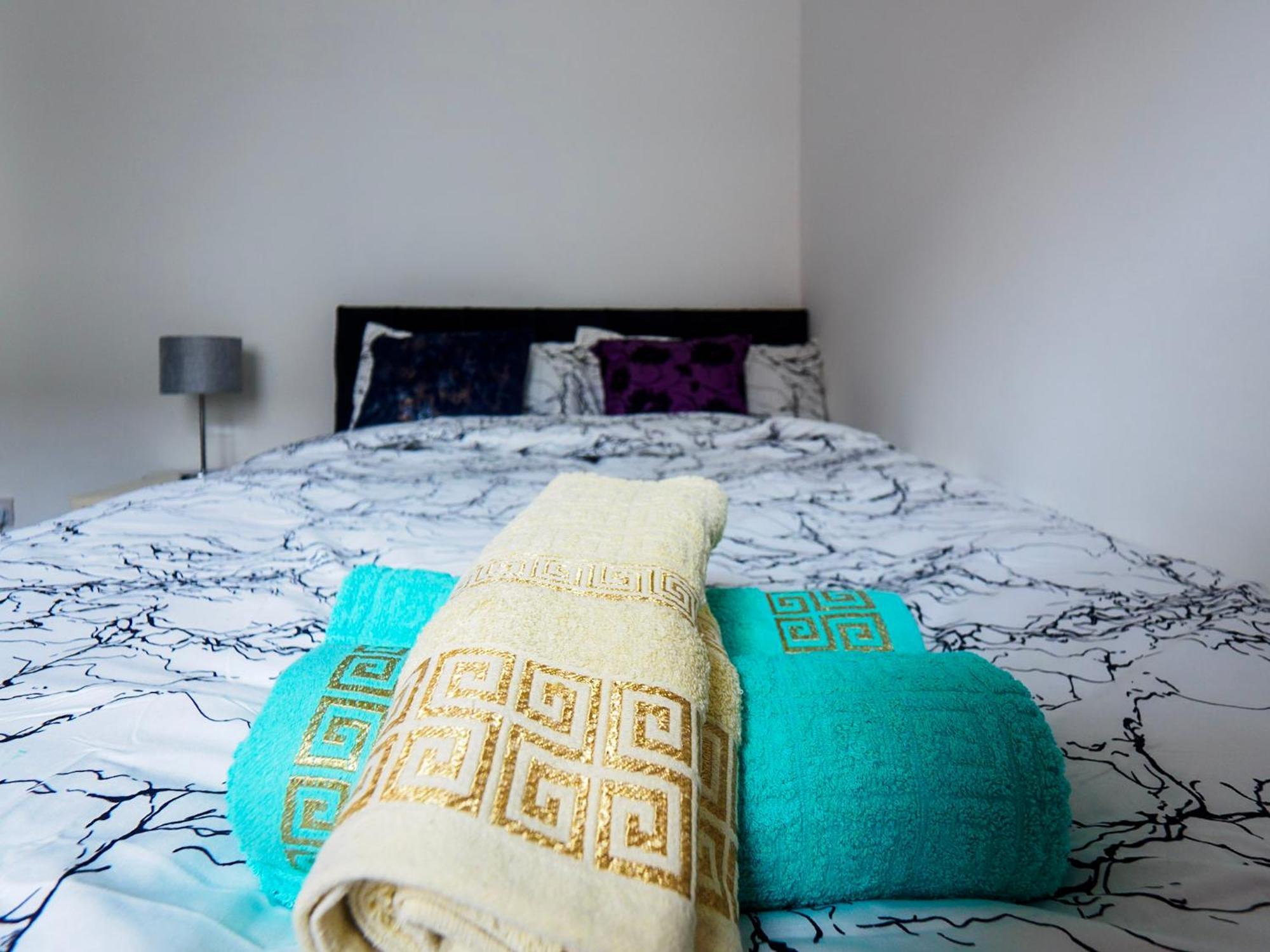 Chatham Lodge Cosy Large Double Room 1 Stoke-on-Trent Bagian luar foto